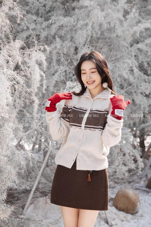 【门店同款】ENJOY冬季“游牧漫寻”宽条撞色针织开衫 168645435 商品图5