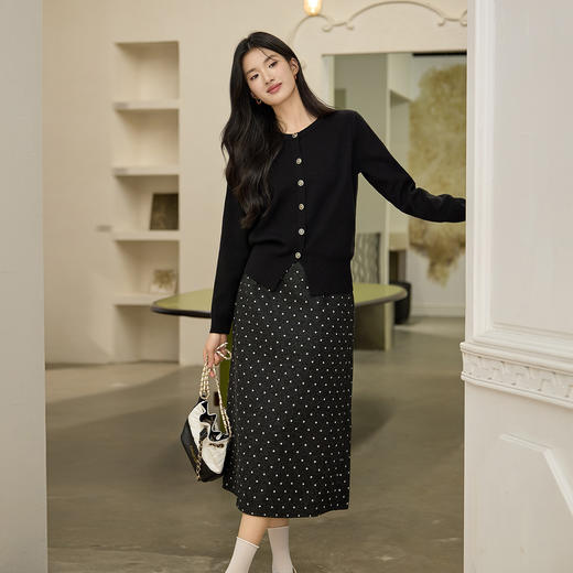 奢姿大码女装小香风套装胖妹妹针织开衫+波点半身裙秋冬两件套9954953909AC 商品图4