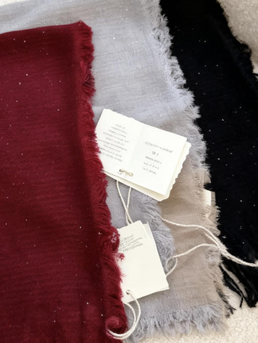 BC羊绒围巾 商品图8