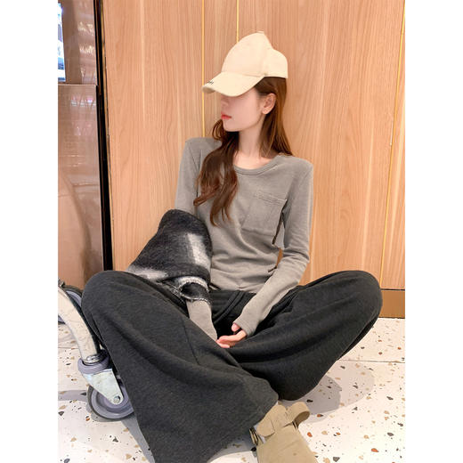 <曾小咸推荐>3.16现货秒杀 ！微信超特价！韩系2色休闲长袖T 日常109.99 立减50 秒杀59.99！！磨毛直筒休闲裤（常规） 秒杀79.99！！ 商品图1