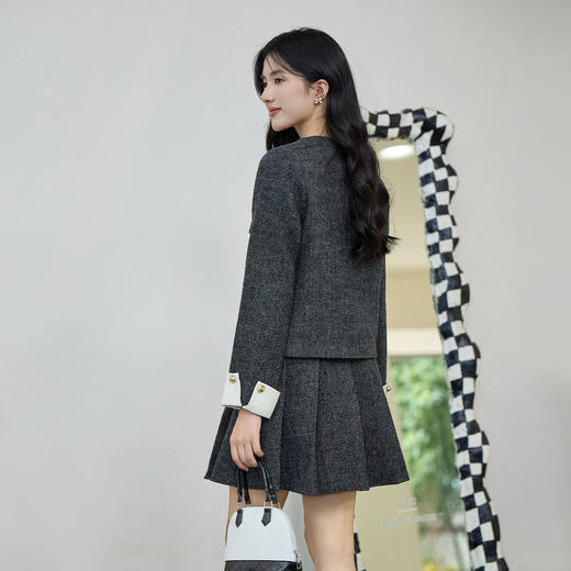 奢姿大码女装2025冬季小香风圆领套装胖妹妹时尚通勤百褶两件套装9954953885 商品图3