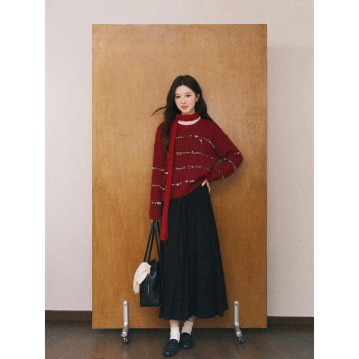 鹿向南「微醺甜茶」红色圆领长袖针织毛衣女冬季小众宽松叠穿上衣 商品图4