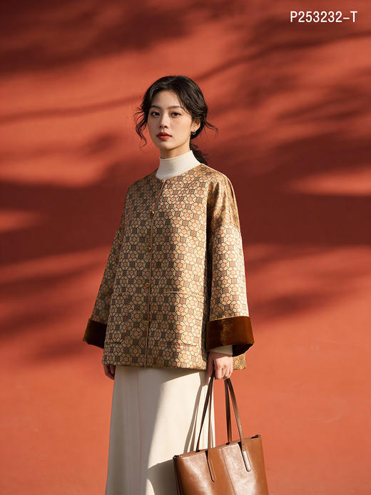 P253232-T外套 商品图0