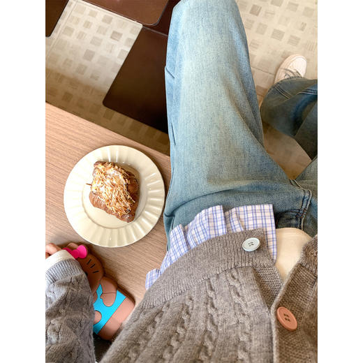 <曾小咸推荐>现货秒杀 ！微信超特价！假两件刺绣针织开衫 日常209.99 立减120 秒杀89.99！！ 商品图2