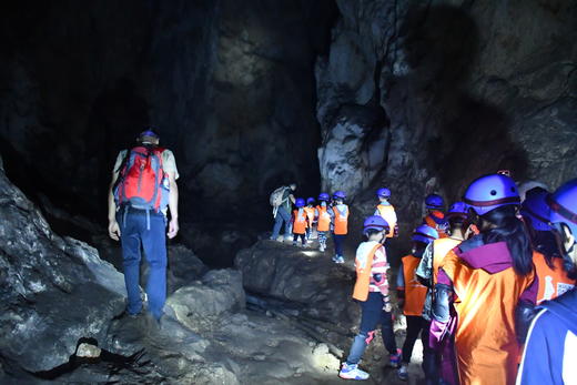 1.2【地心探险】探索亿万年地下洞穴，两个岩溶洞穴，揭开喀斯特之谜，做一回“地心探险者”！开启一场奇妙的洞穴探索之旅！ 商品图11
