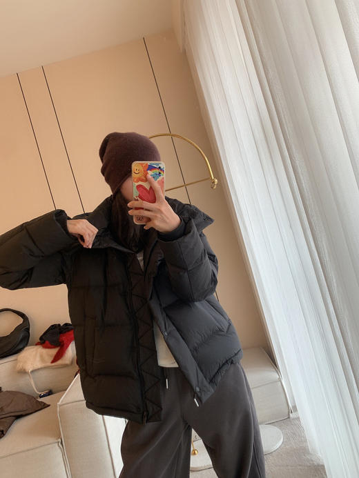 直发 纯原单的香不香， 无主标款， 露露小泡芙短羽绒 80鹅绒 商品图12