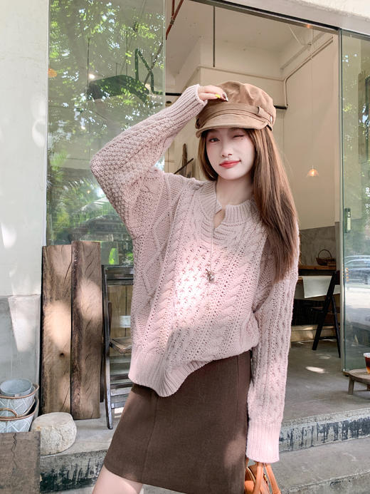 【179元任选2件】现货！韩系v领粉色镂空针织衫 商品图9