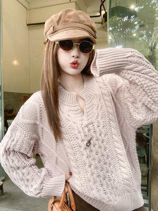 【179元任选2件】现货！韩系v领粉色镂空针织衫 商品图10