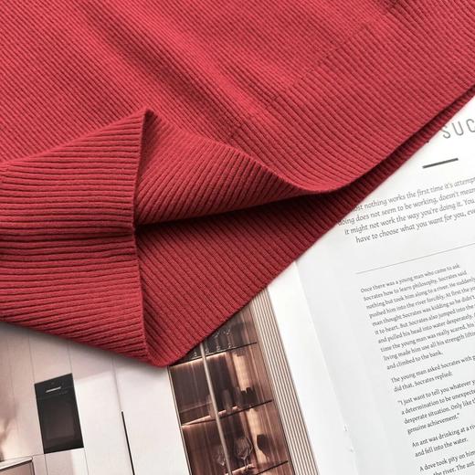 半拉链加厚羊毛红色针织衫 ，小禾家同款，复古正红，超显白！羊毛质感贵贵的～【3-5天发货】 商品图7