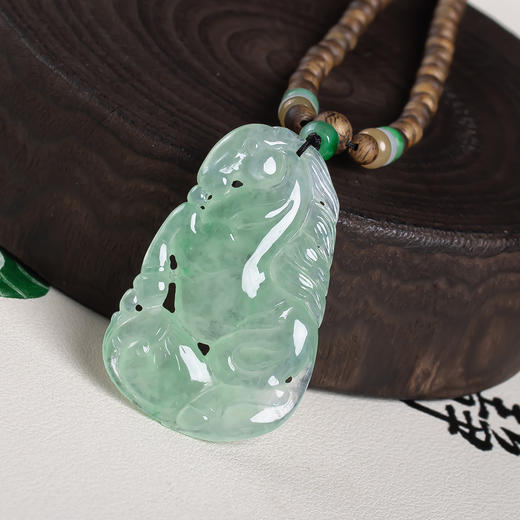 xy0660沉香+晴底翡翠马挂件 商品图1