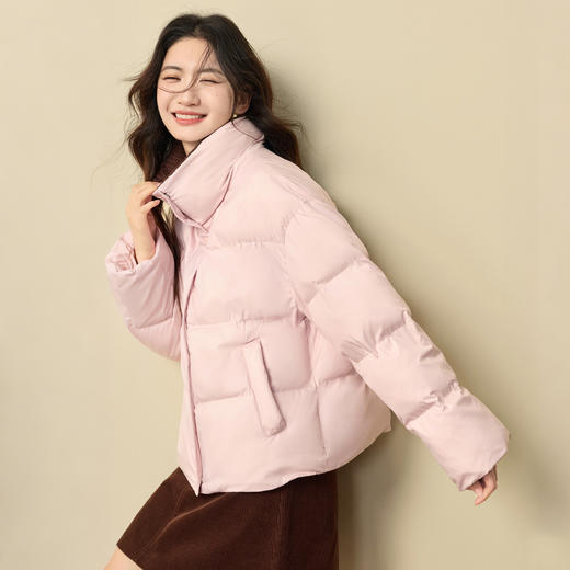 【12/24新品6.5折】熙世界泡芙保暖粉色棉服外套女2025冬装新款毛织拼接立领短款棉衣 商品图1