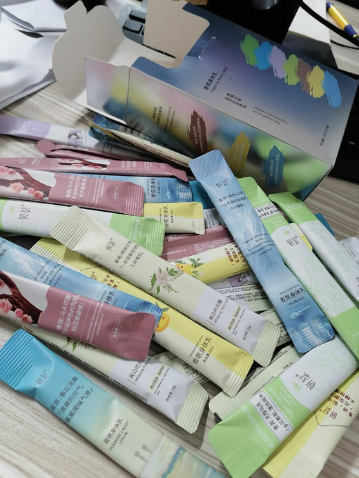 心选丨妍瑟香氛身体乳10ml*28袋/盒   独立包装7种香型持续留香8小时 商品图9