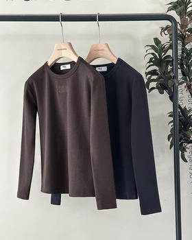 现货 THS-限时 赛琳家 女士 棉质圆领刺绣logo圆领打底T恤 2色 BH2630