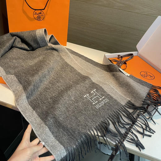 秋冬特惠💰330 爱马仕男女同款双面围巾 商品图7