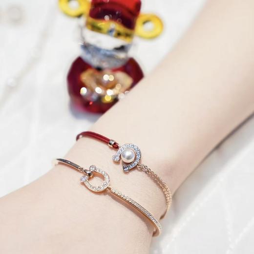 【2026年新款】Swarovski/施华洛世奇"红"运马蹄项链耳环耳钉配饰本命年送礼（顺丰速递） 商品图6