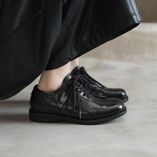 【阿么古纹马皮鞋】复古英伦风系带小皮鞋女软底质感手工单鞋2.5CM 商品图3