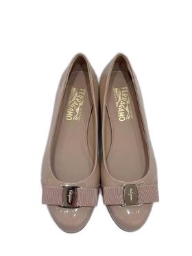 FERRAGAMO 菲拉格慕 芭蕾平底鞋女  0782038-009 .【鞋底有膜，试穿小心】