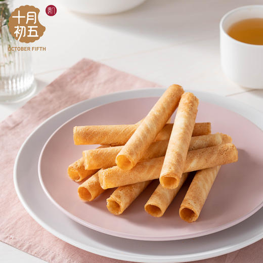 【十月初五-733g合家欢乐礼盒 】 零食礼盒组合装传统糕点年货年会春节送礼礼盒 商品图3