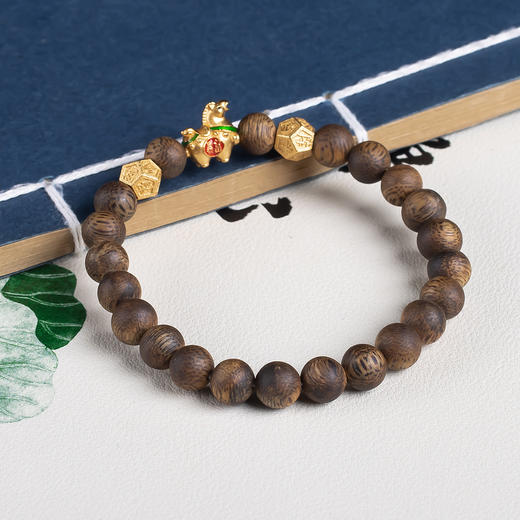 xy0653，沉香生肖马手串 商品图4