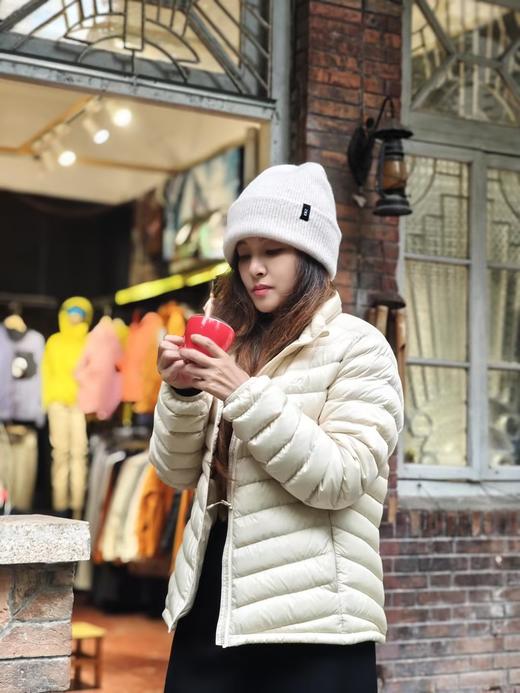 君羽户外反季羽绒服男女款90鹅绒800蓬秋冬轻薄时尚短款C52021/F52022 商品图0