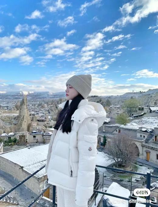 蒙口 Maire女士短款羽绒服（SS） 商品图3