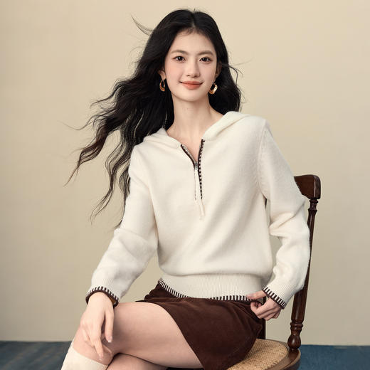 【年终特价】熙世界北极绒连帽毛衣女2025秋冬新款宽松休闲半开襟拉链针织帽衫 商品图1
