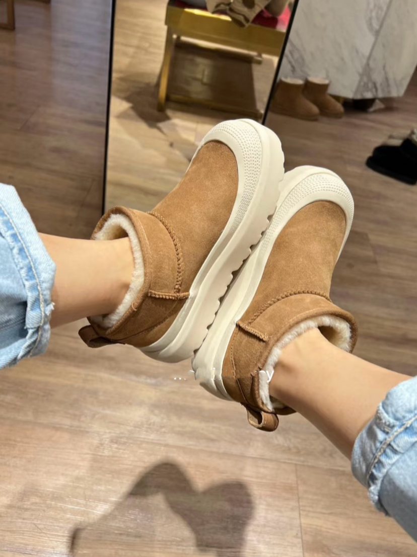 1224-4【澳洲单 纯圆正 】超厚超密 正单GGU 客供皮毛一体 保暖透气雪地靴