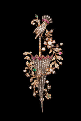 独角鹿西洋古董19世纪欧洲出品花叶雨伞造型黄金底纯银镶嵌钻石红宝石及祖母绿胸针