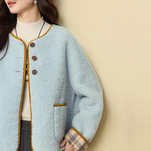 【12/24新品6.5折】熙世界小香风毛绒短外套女秋冬仿皮草小众不撞款蓝色皮毛一体上衣 商品图3