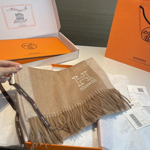 秋冬特惠💰330 爱马仕男女同款双面围巾 商品图2