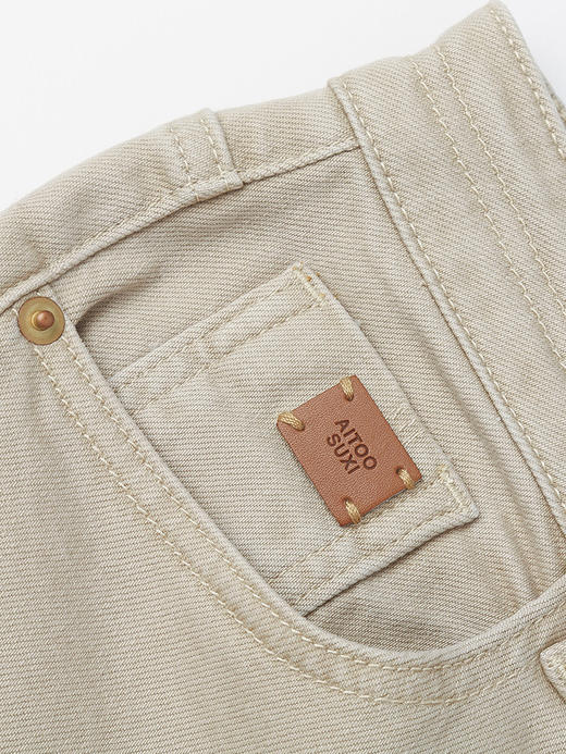 通勤休闲双适配 浅卡其高腰微喇裤 明线细节皮质标宽松显瘦直筒休闲裤 商品图2