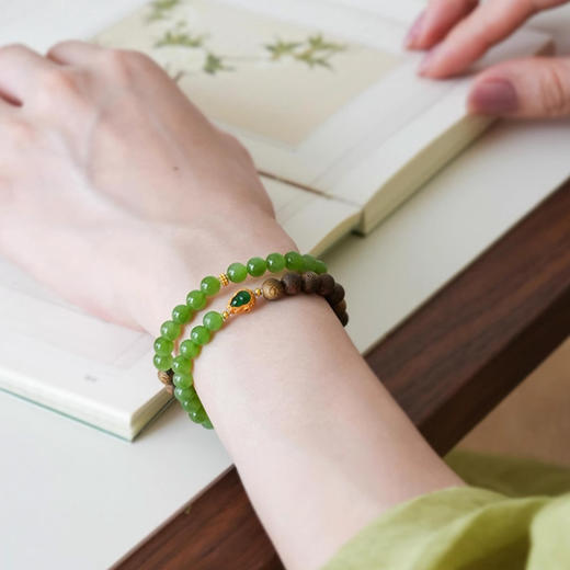 吉祥福禄沉香木碧玉双圈手串 商品图1