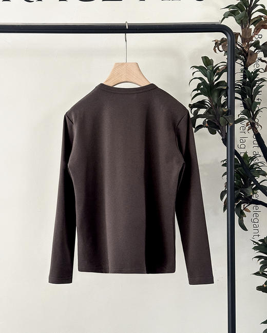 现货 THS-限时 赛琳家 女士 棉质圆领刺绣logo圆领打底T恤 2色 BH2630 商品图7