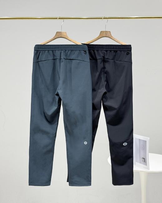 D122475压胶拉链口袋加绒休闲裤运动裤冲锋裤 商品图4