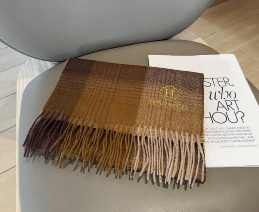 秋冬特惠💰300 上新！Hermes · 爱马仕男女围巾，大H难得一见的温柔配色 商品图4