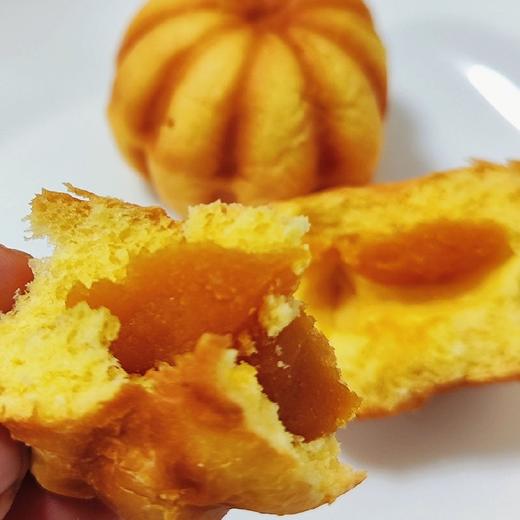 黄油南瓜馅小餐包  400g/盒 商品图2