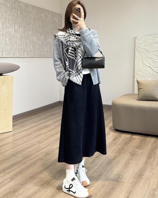 【醋酸羊毛6片半裙 不加绒/加绒可选】卷卷紫醋酸羊毛6片半裙 分片设计更显瘦 醋酸羊毛混纺亲肤垂顺耐穿有型 百搭不出错 商品图12