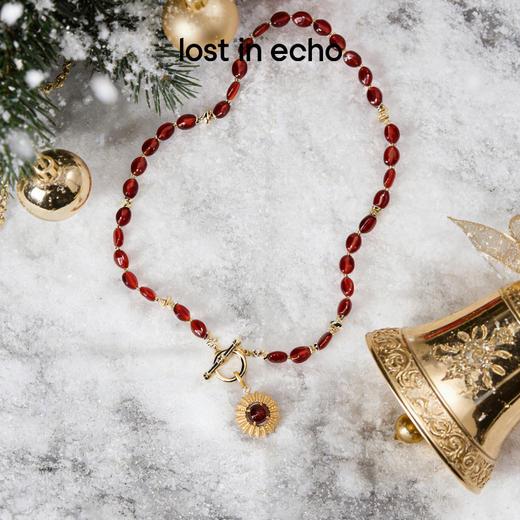 lost in echo2026春夏新款红玛瑙串珠高级哑光质感太阳吊坠项链女 商品图0