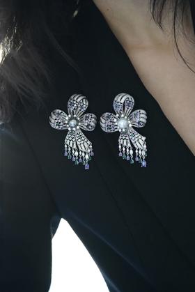 新款-丝带胸花铂金灰/澳白