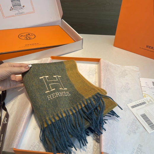 秋冬特惠💰330 爱马仕男女同款双面围巾 商品图3