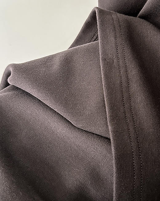 现货 THS-限时 赛琳家 女士 棉质圆领刺绣logo圆领打底T恤 2色 BH2630 商品图6