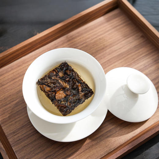 “真正的十年老白茶”福鼎白茶 15/16年珍藏福鼎白茶 送礼有面 汤色清澈 甜香浓郁 商品图5