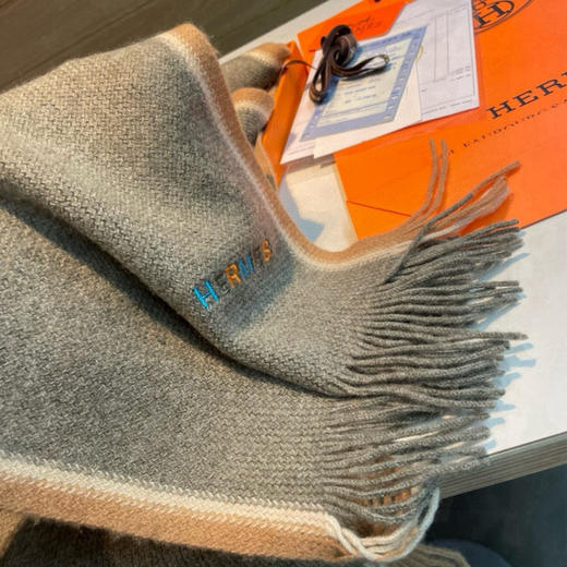 秋冬特惠💰350 爱马仕男女同款高端羊毛针织围巾！可正式，可随意 商品图7