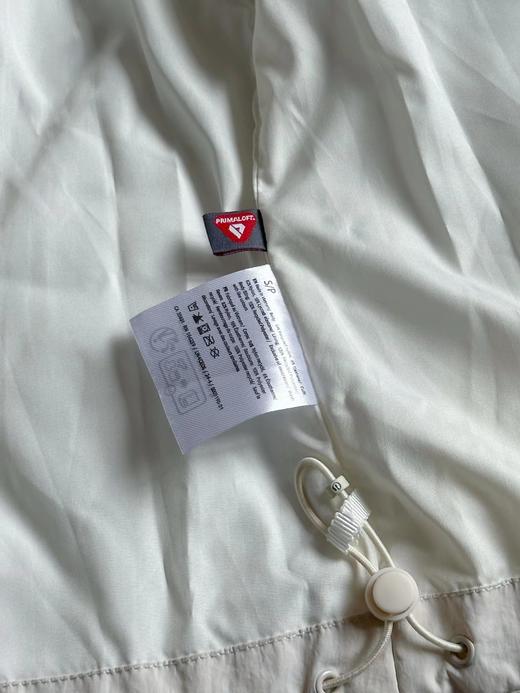 D122440百搭好看Water-Resistant女士连帽外套棉服 商品图11