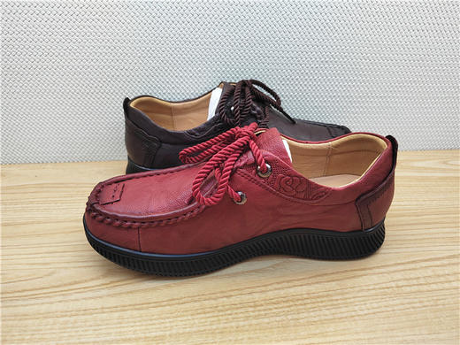 豪行秋冬新款23306352真皮复古休闲低跟女鞋单鞋皮鞋 商品图3