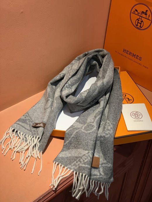 秋冬特惠💰350 爱马仕 巴黎时装展商务男士女士羊毛围巾 商品图7