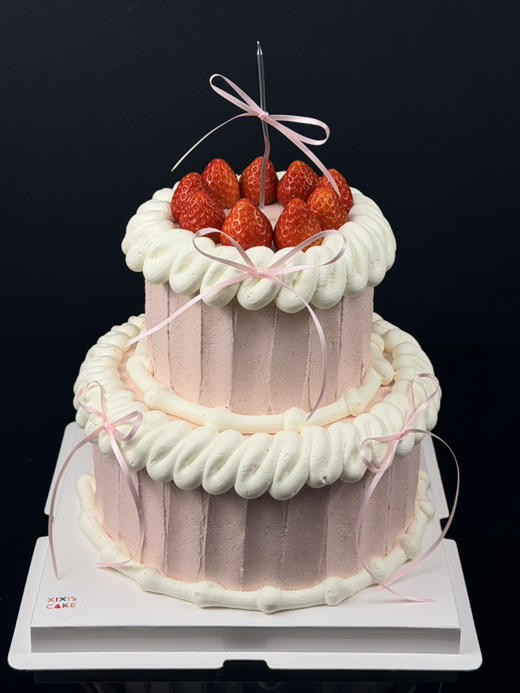 小双层草莓蛋糕 商品图0
