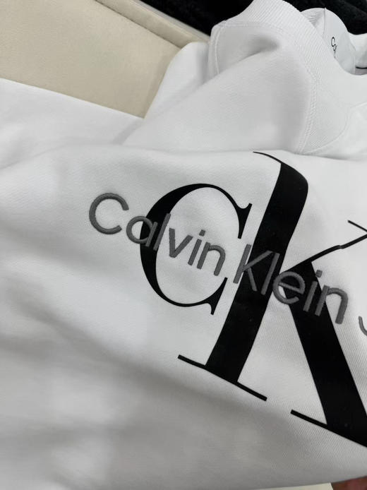 CK 圆领卫衣。男女同款 自己备注号码 商品图3
