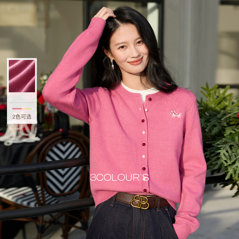 三彩2026春季新款小马绣花针织衫长袖圆领开衫外套上衣S