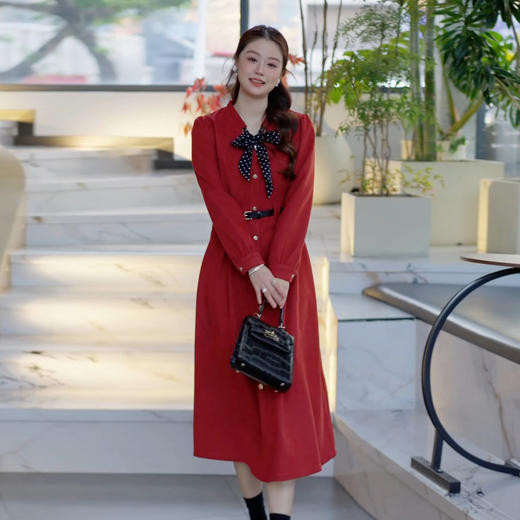 奢姿大码女装2025冬季时尚波点领结装饰连衣裙胖妹妹气质减龄裙子9954894426 商品图0